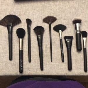 19 Face Brush Bundle